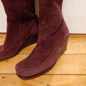 Aerosoles Gather Round suede boots in wine sz 6.5